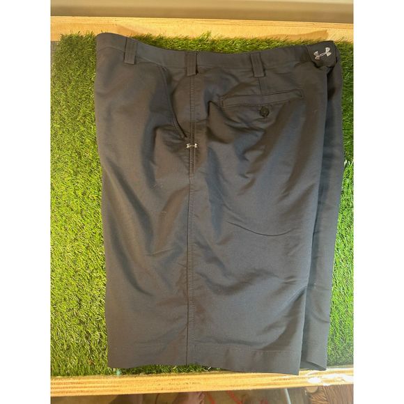 Under Armour Golf Shorts Size 36 - Picture 7 of 7